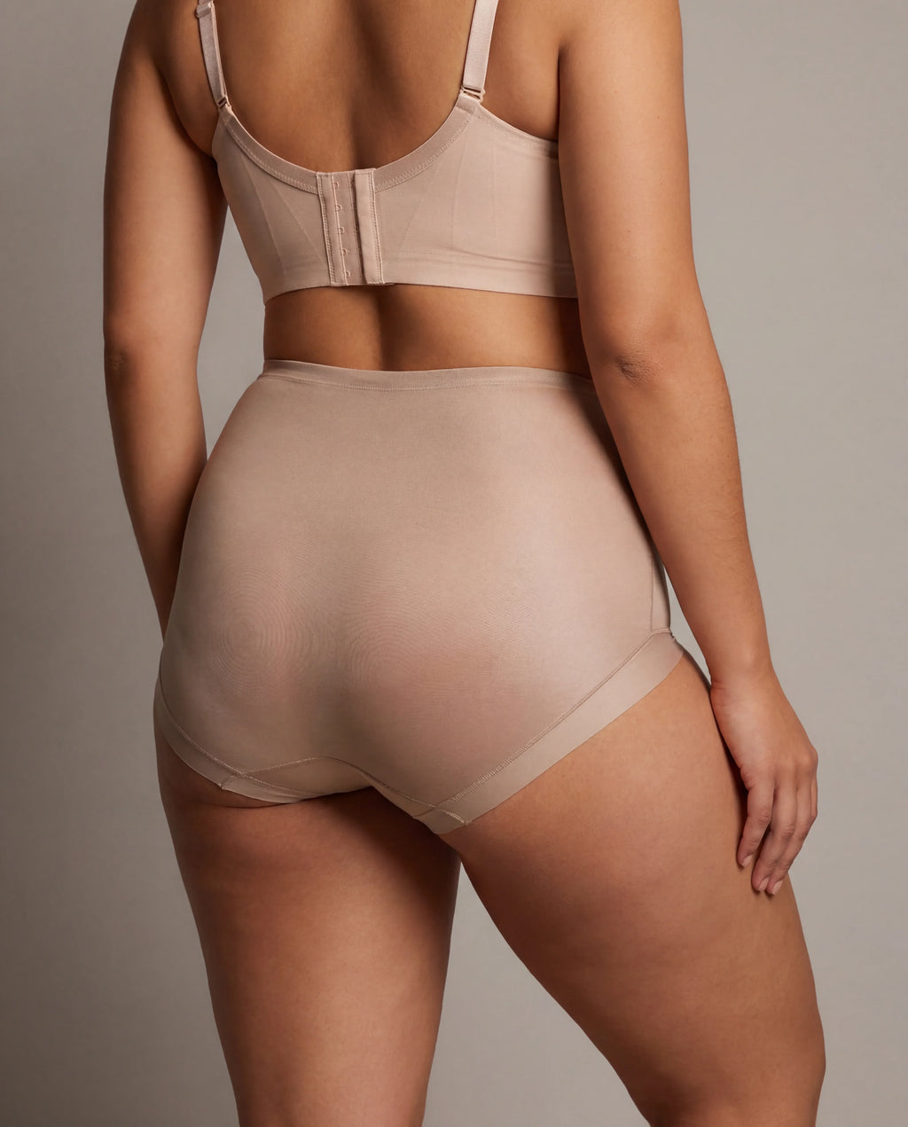x6 High-Waist Cross-Compression Shaping Panties