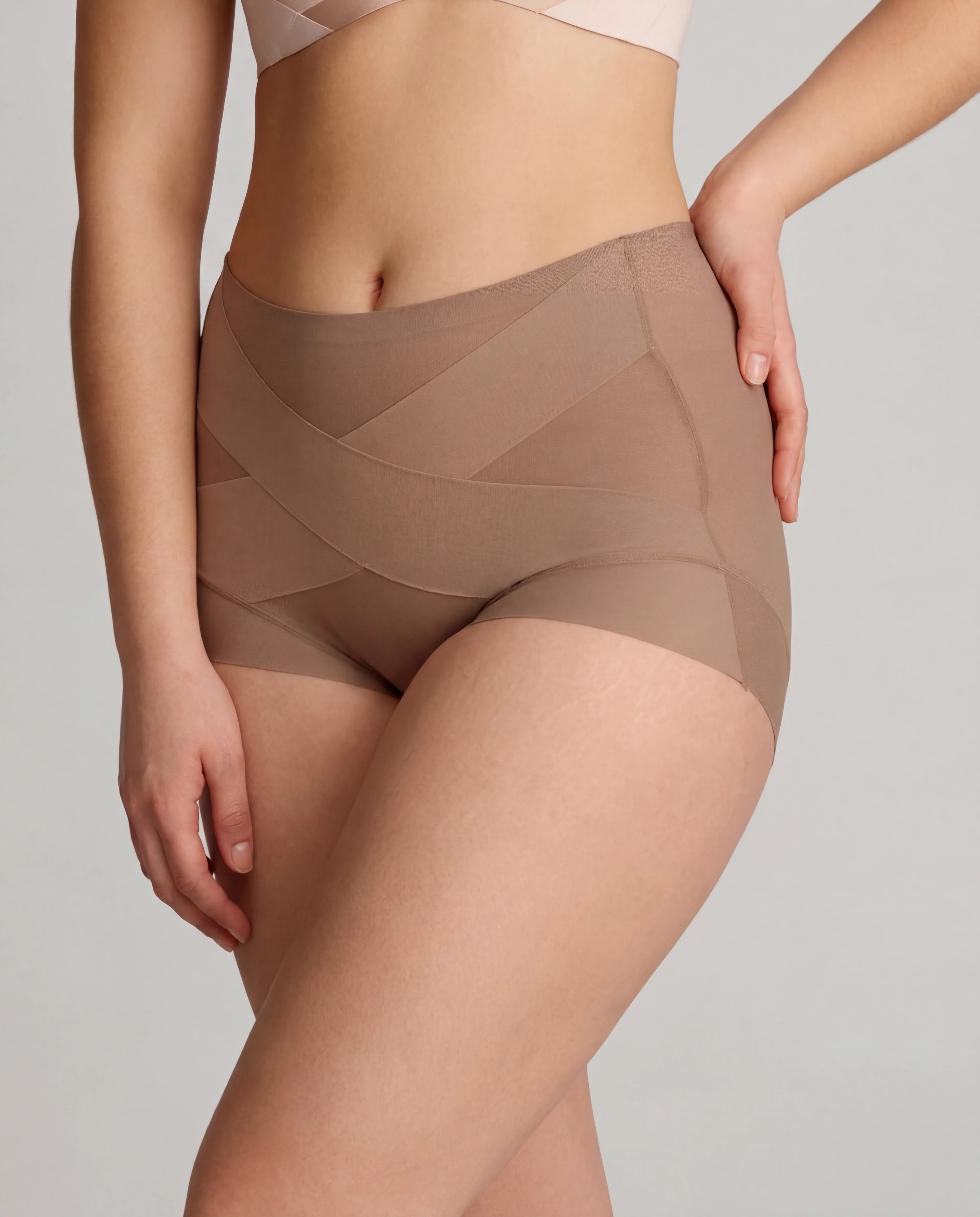 x6 High-Waist Cross-Compression Shaping Panties
